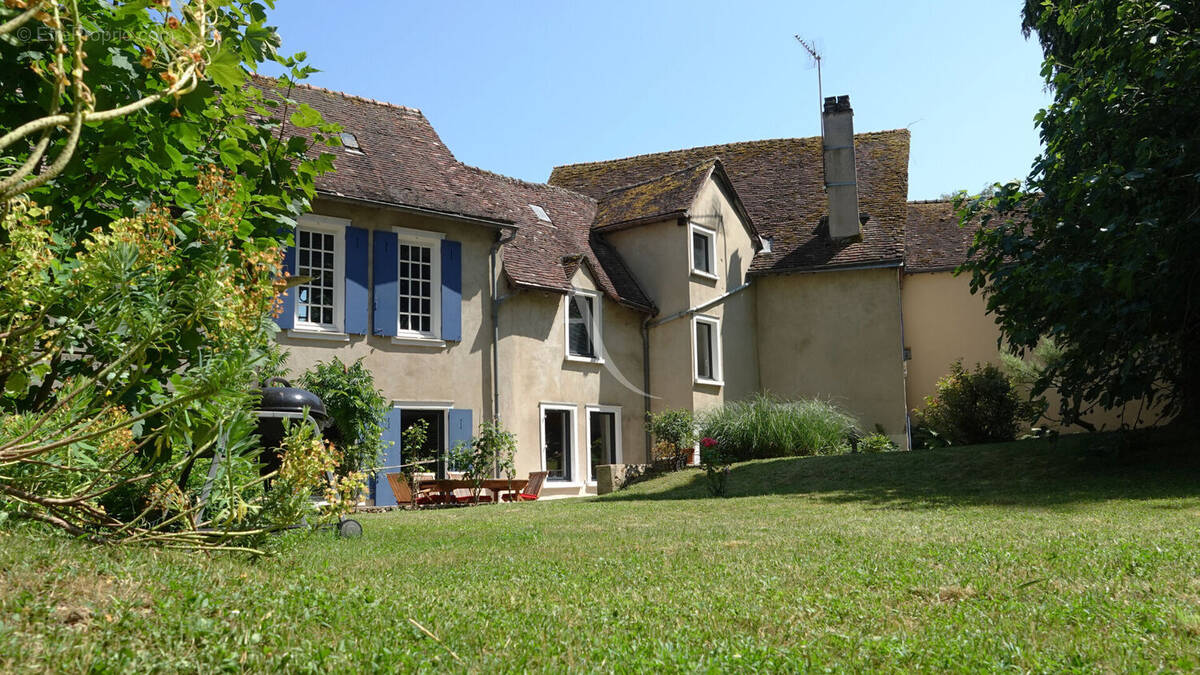 Maison à CHARTRES