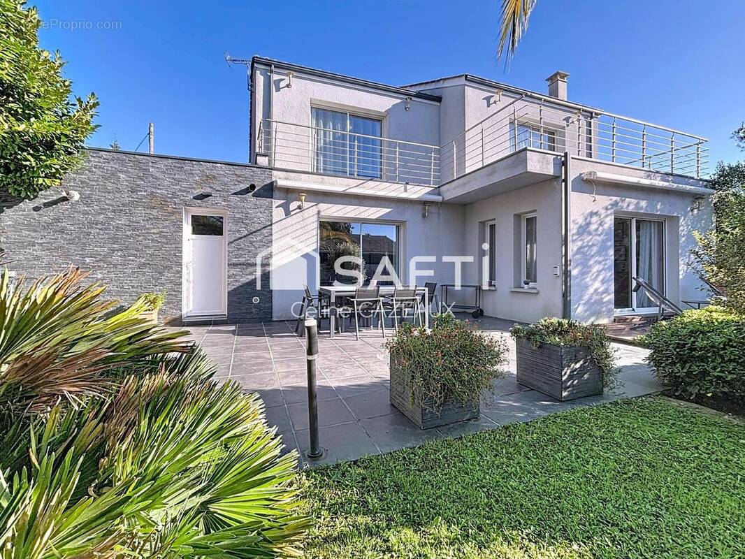 Photo 1 - Maison à EYSINES