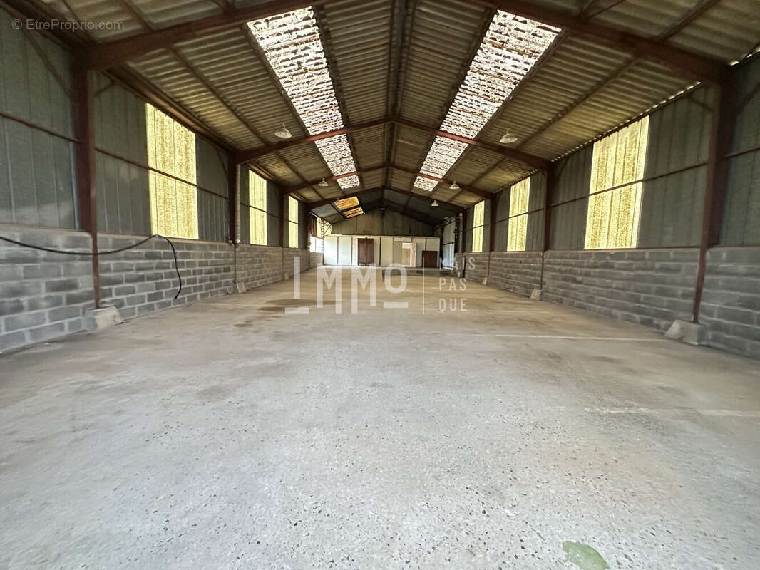 Maison à LA CHAPELLE-HUON