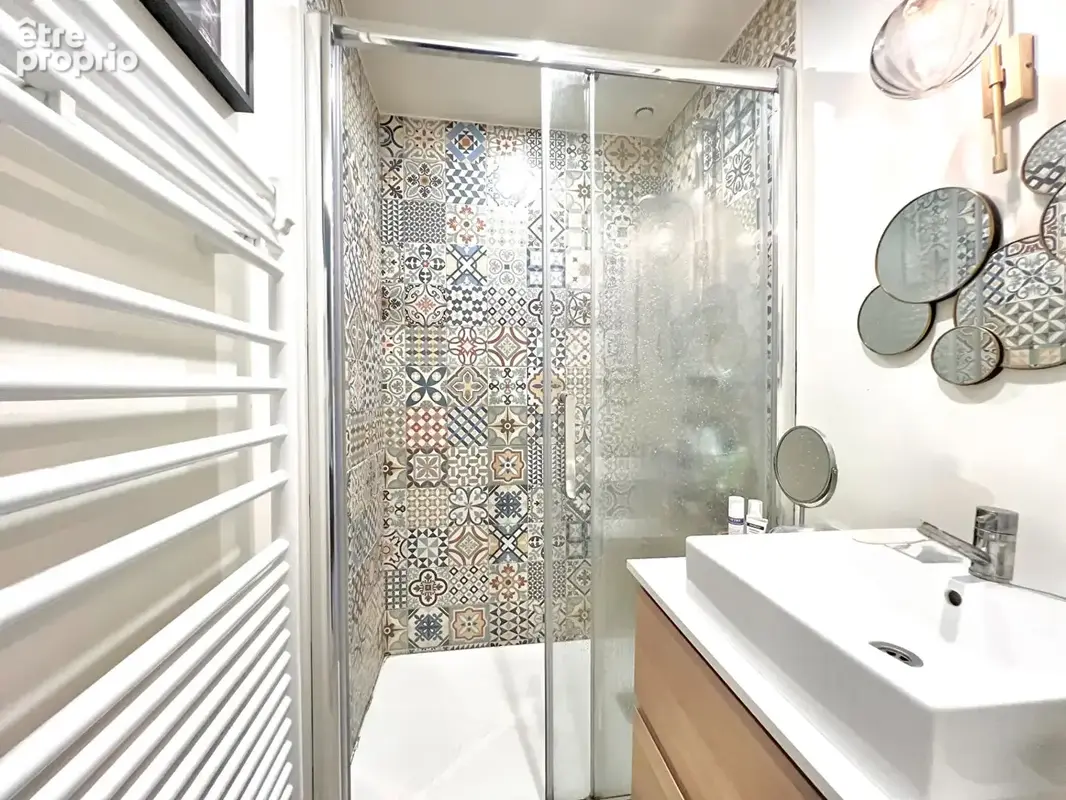 Paris 18ème - Bd.Barbès - 4P  3CH 73,37M2 Balcon filant 14M2 - photo 11