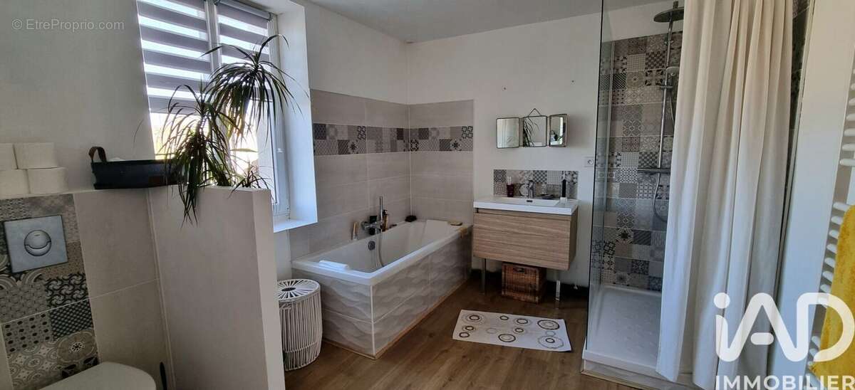 Maison 95 m² à Ligueil  - photo 8