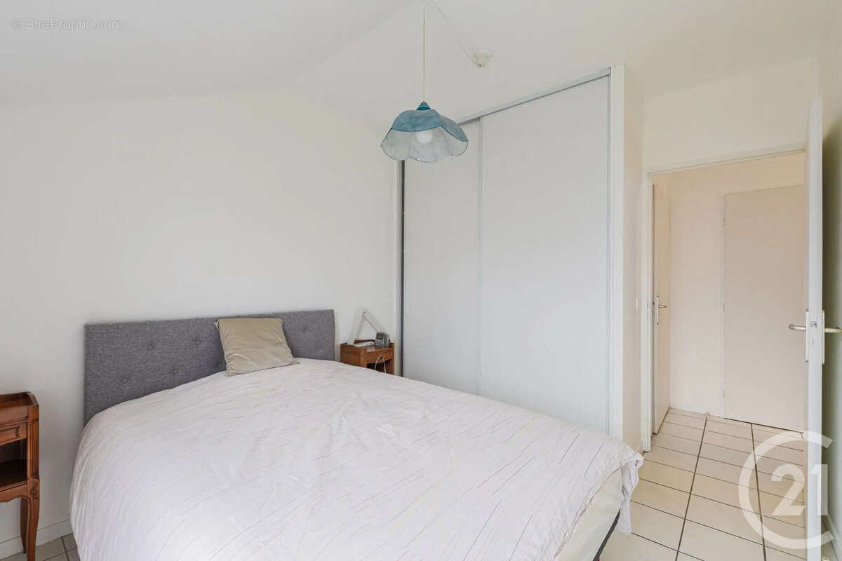 Appartement à FONTAINE