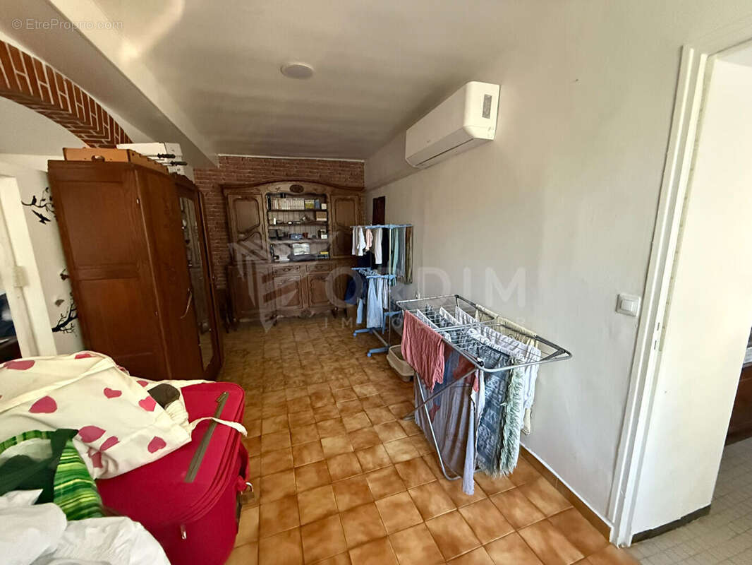 Investissement locatif à Sainpuits - photo 5