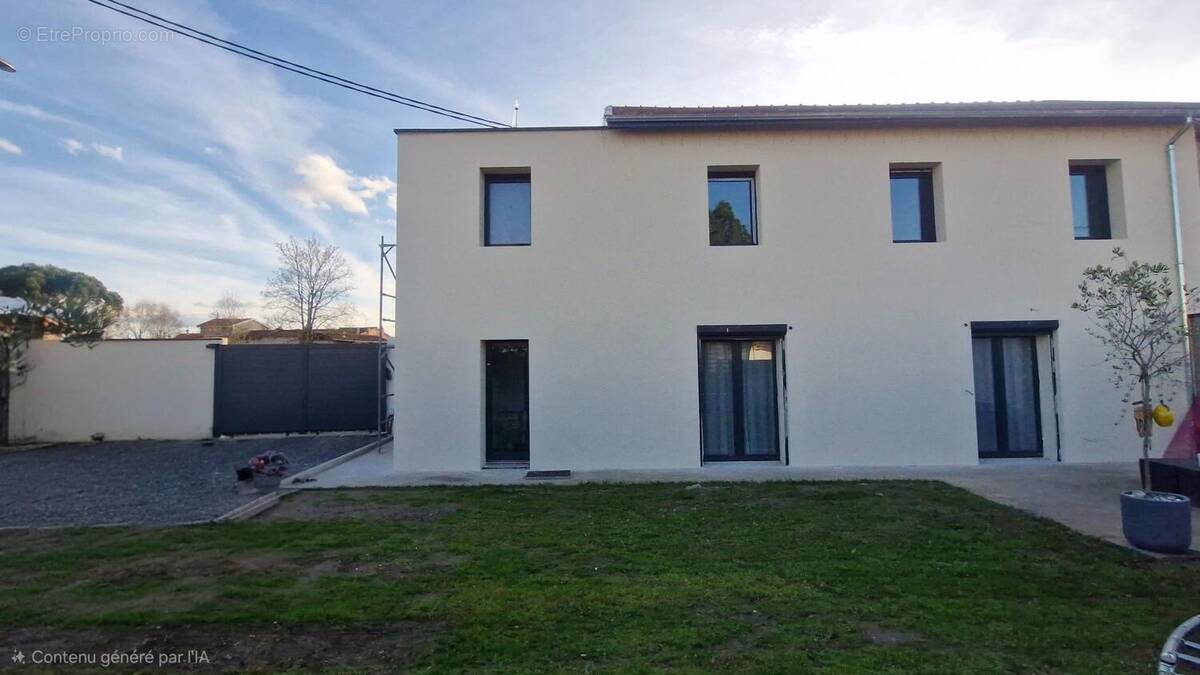 Photo 1 - Maison à LEZOUX