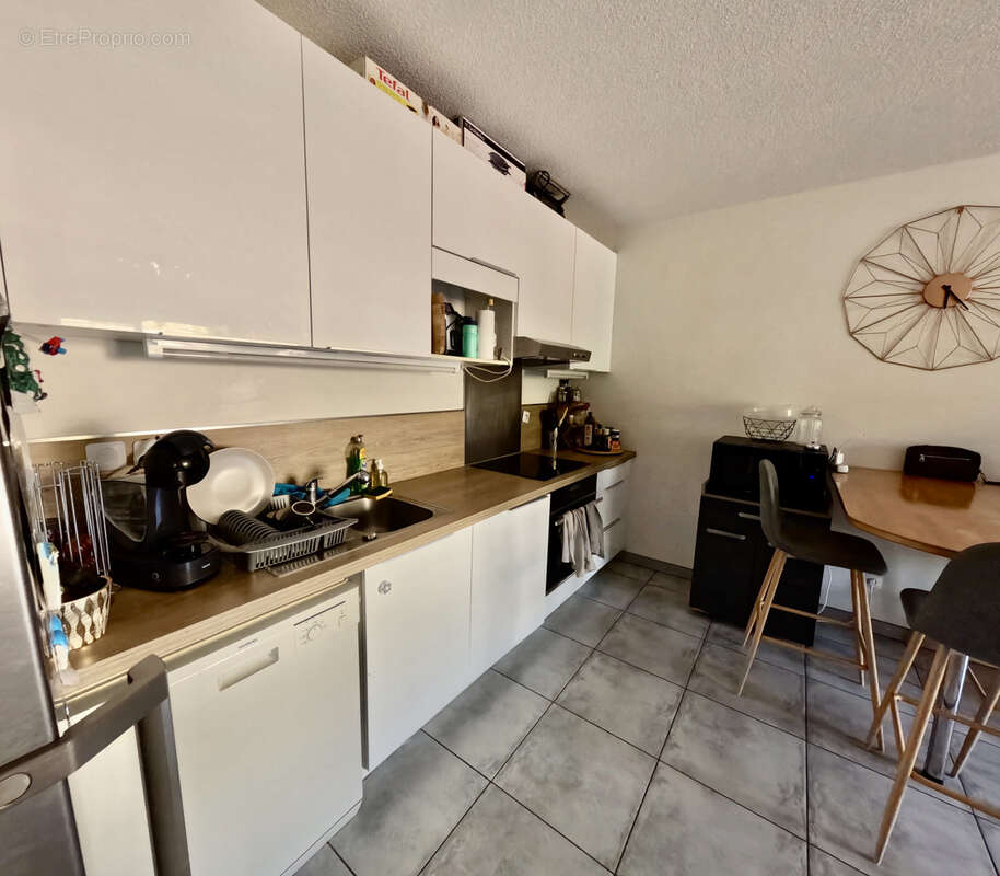 Appartement à CUERS