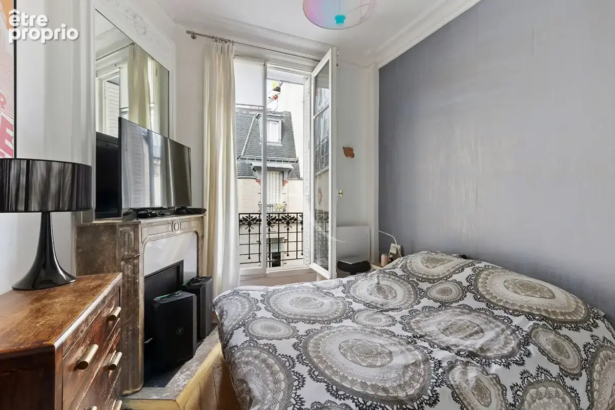 Appartement de standing  5 pièces - Secteur Marché Lebon - Dernier étage avec vue Tour Eiffel & Arc de Triomphe - photo 9