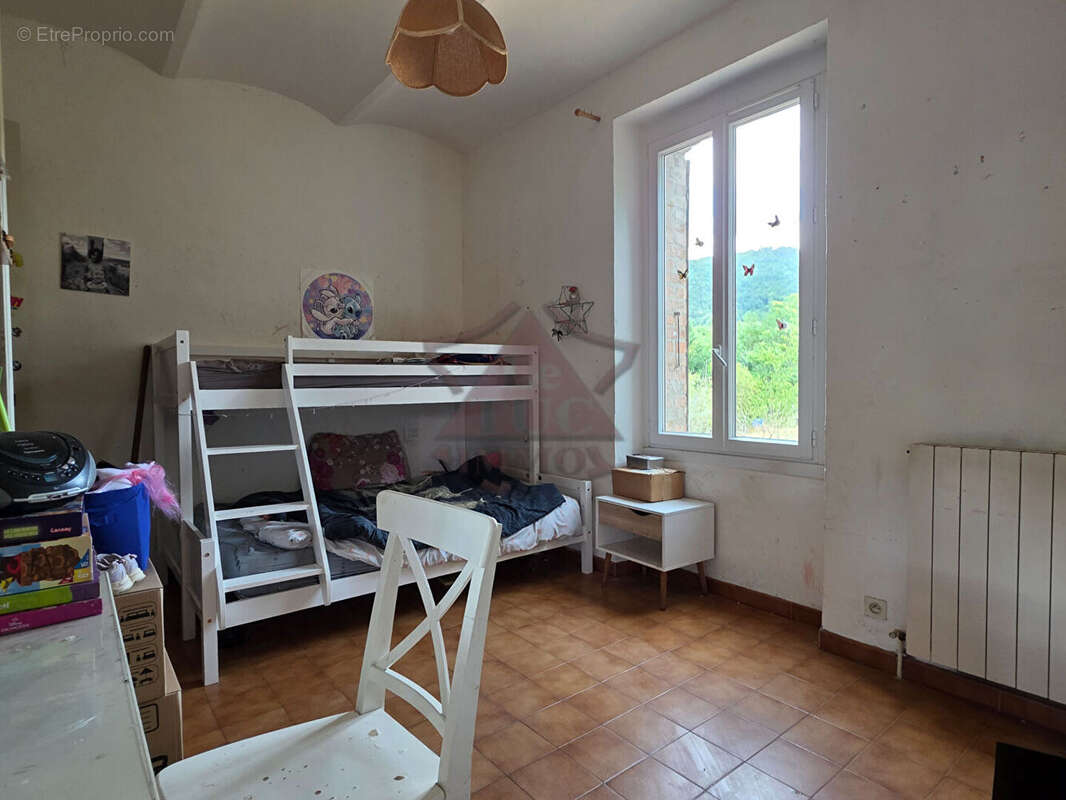 Maison a rennover - photo 6