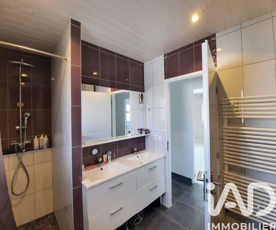 Photo 9 - Maison à SAINT-BAUZILLE-DE-PUTOIS