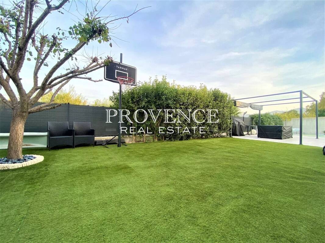 Maison à MARSEILLE-11E