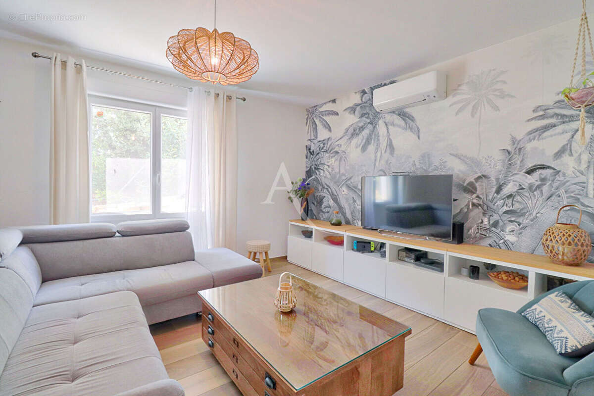 Villa type 6 avec jardin paysage piscine chauffee garage a greoux les bains - photo 11