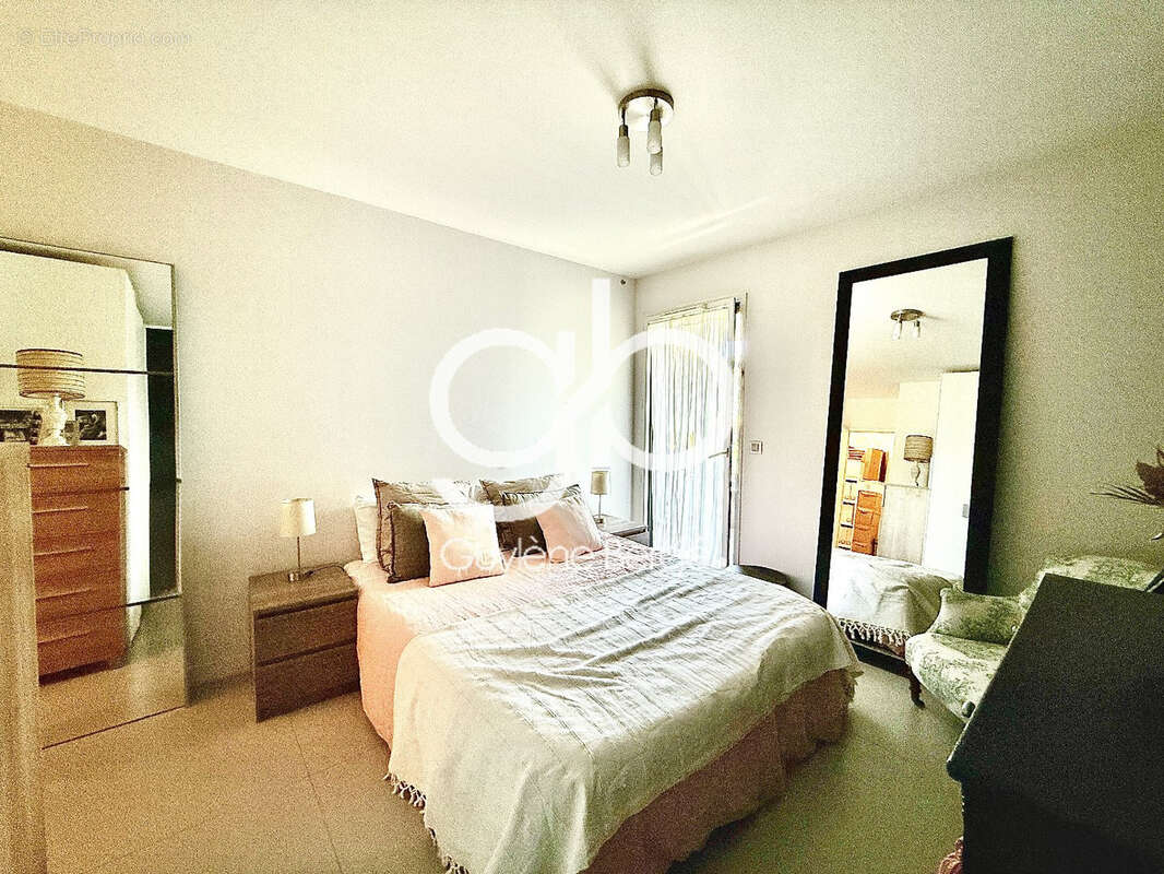 Appartement à LATTES