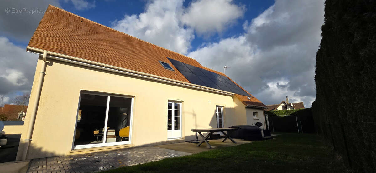 Maison à GRANDCAMP-MAISY
