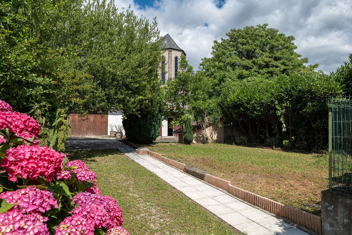 Maison à CHATEAUGAY