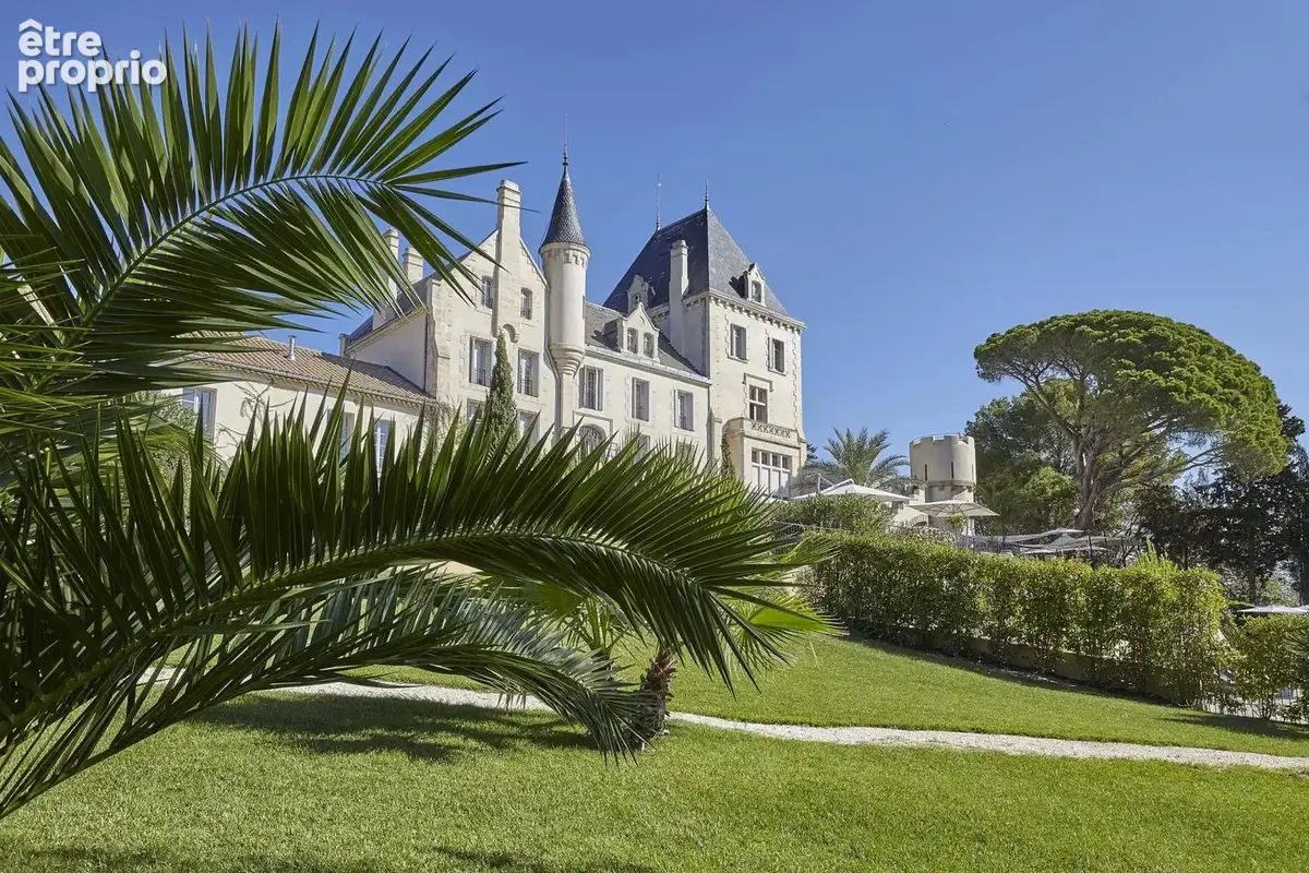 Propriété de 3 chambres et 3 salles de bain sur un domaine viticole de luxe avec piscine commune, court de tennis, restaurant et - photo 24