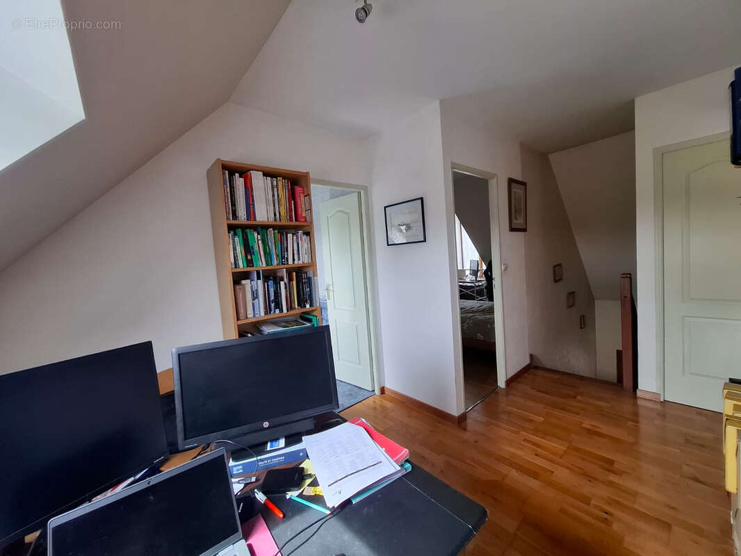 Maison à COULOMMIERS