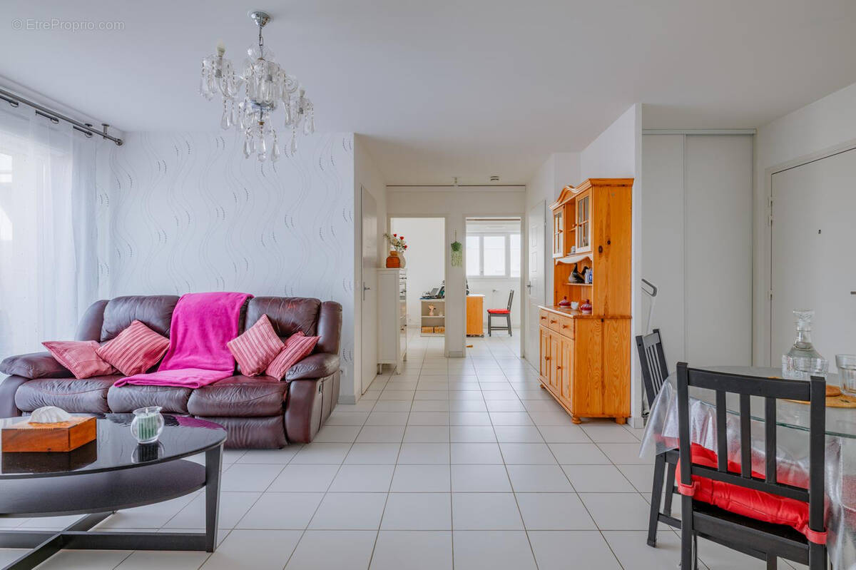 Appartement à VENISSIEUX