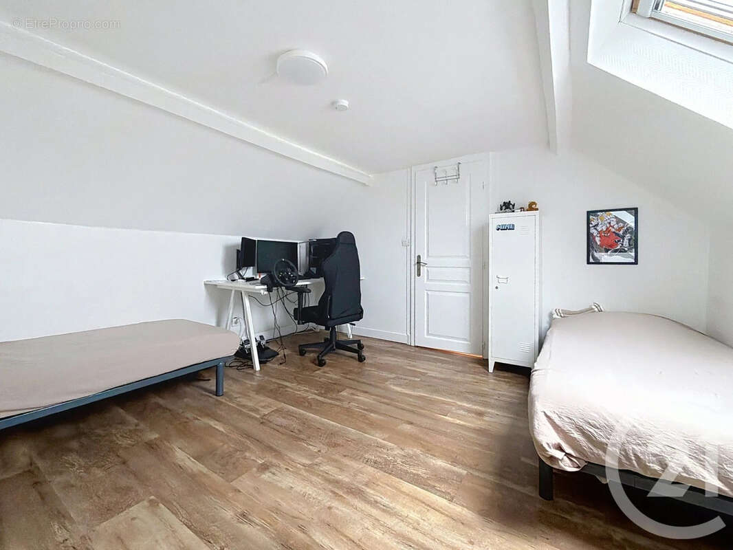 Maison à SAINTE-SAVINE