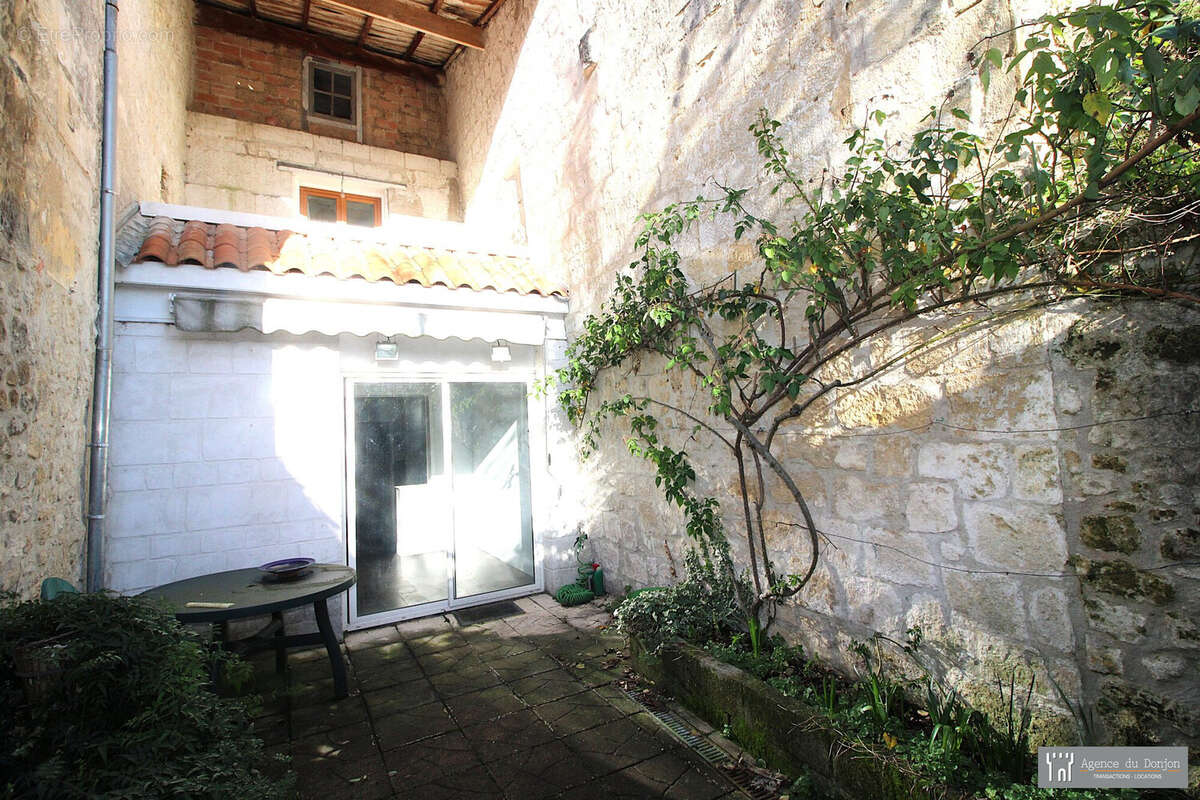 Maison à PONS
