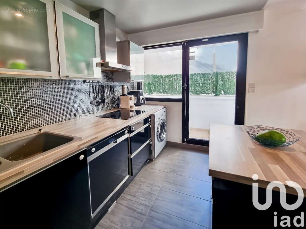 Photo 9 - Appartement à LE PERREUX-SUR-MARNE