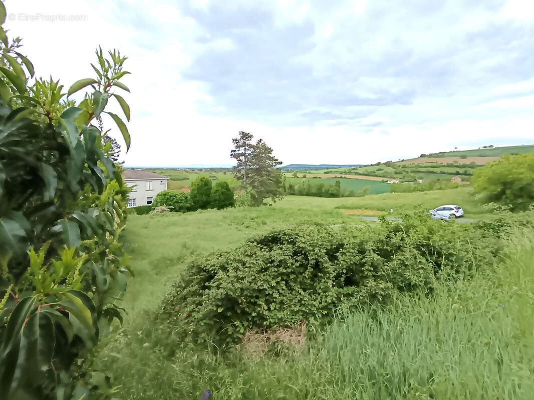 Terrain à PROMPSAT