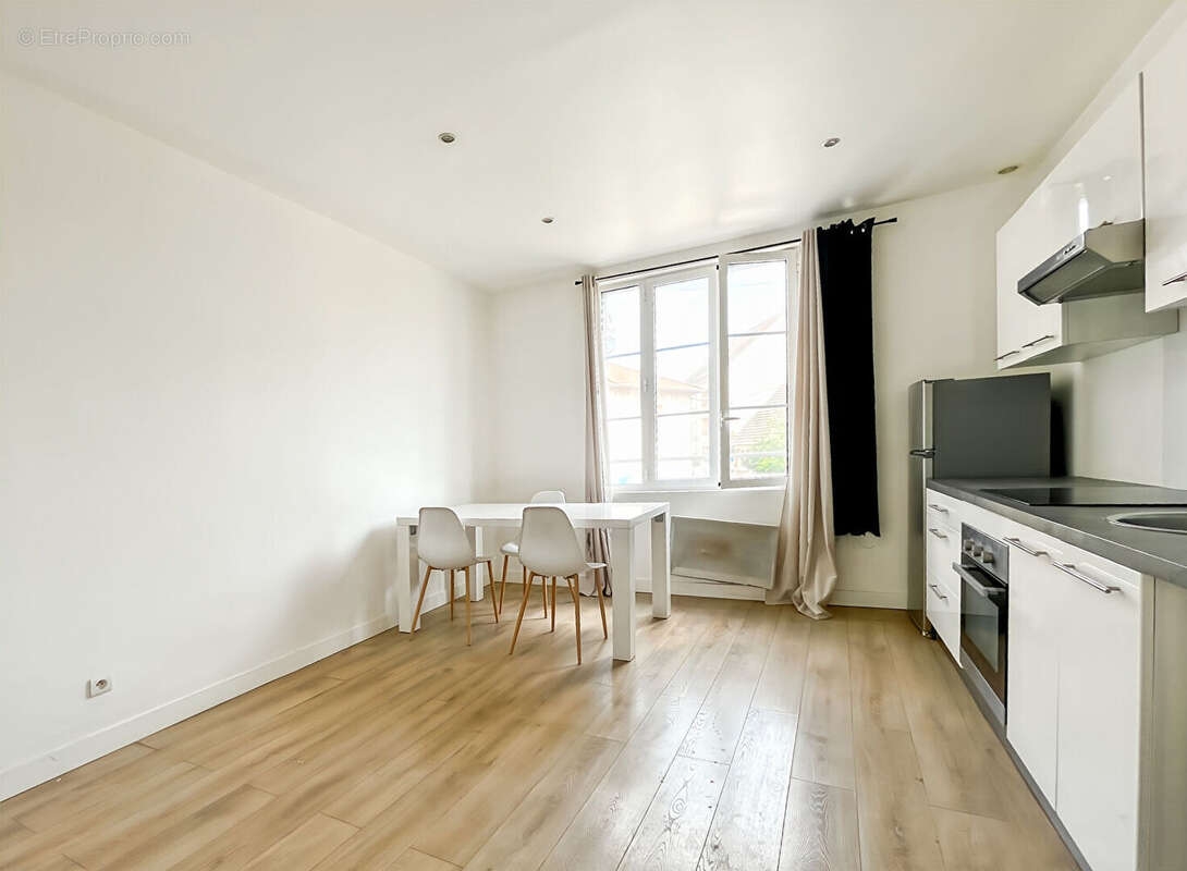 Appartement à MELUN