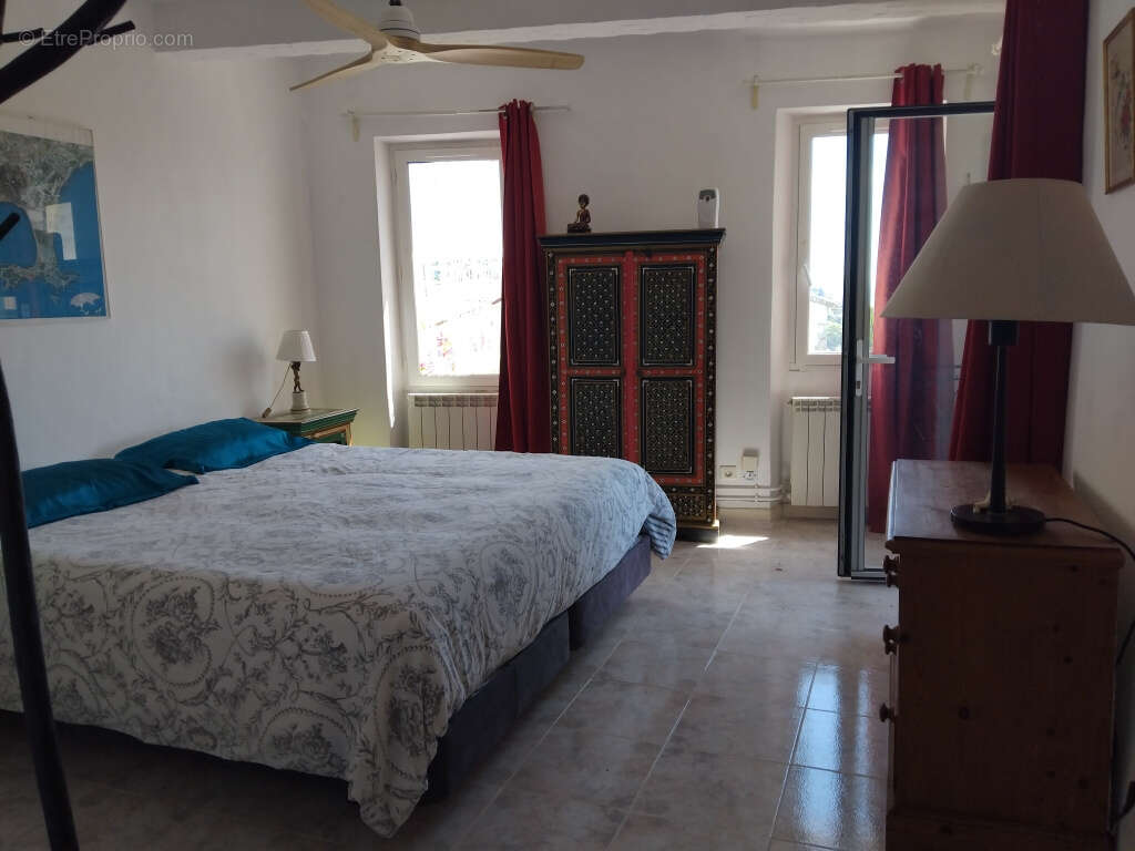 Maison à HYERES