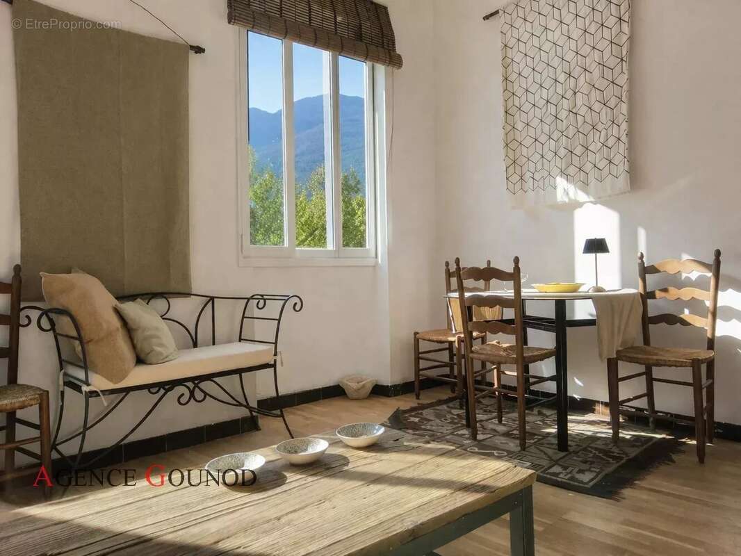 Appartement à BREIL-SUR-ROYA