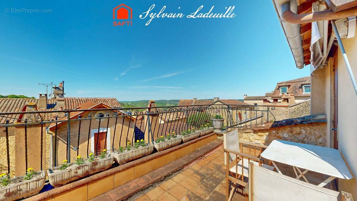 Photo 1 - Maison à SALLES-DE-BELVES