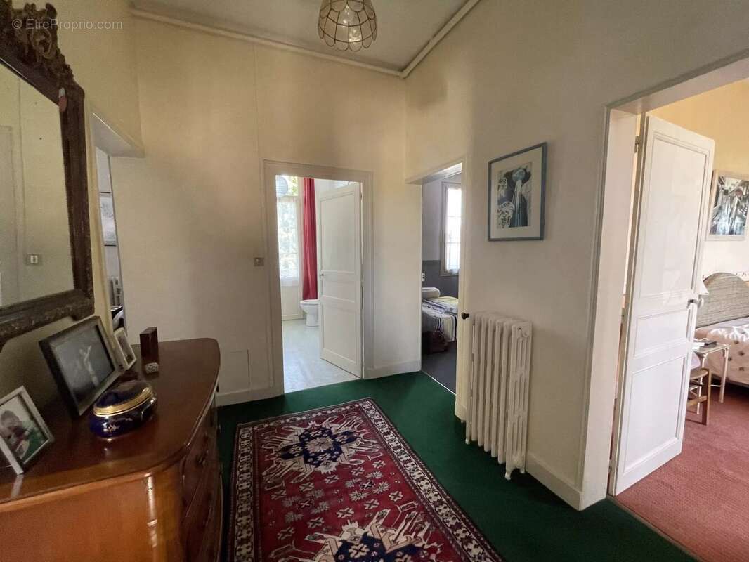 Maison à MONTREUIL-BELLAY