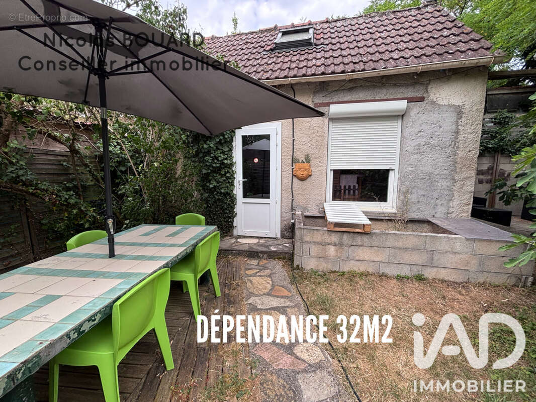 Maison 88 m² à Chauffry  - photo 8