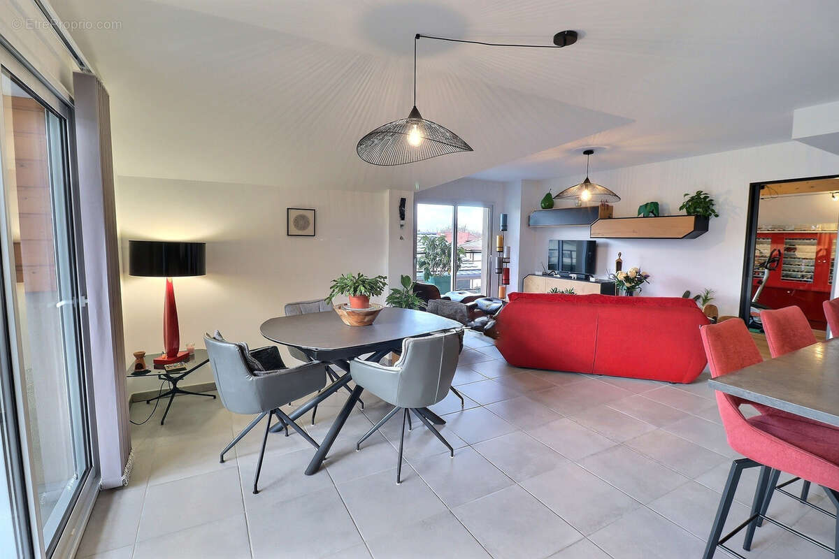 Appartement à MARGENCEL