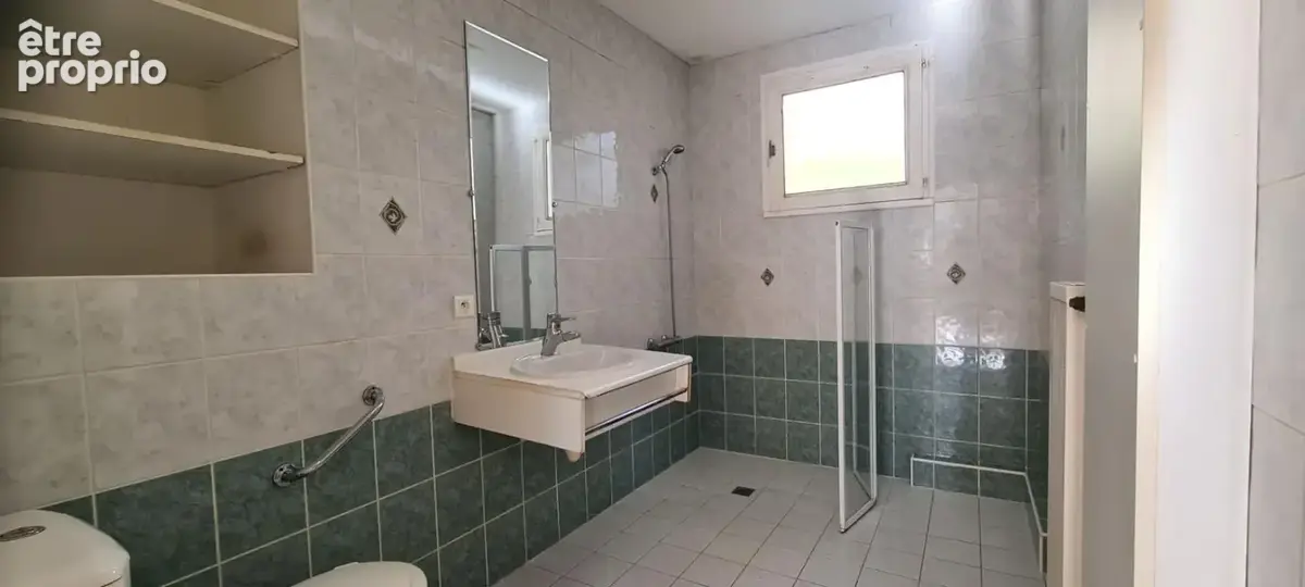 Maison Clisson 5 P . 3 Chs . Bureau . 81.29 M² . T 377 M² . Terrasse . Garage - photo 9