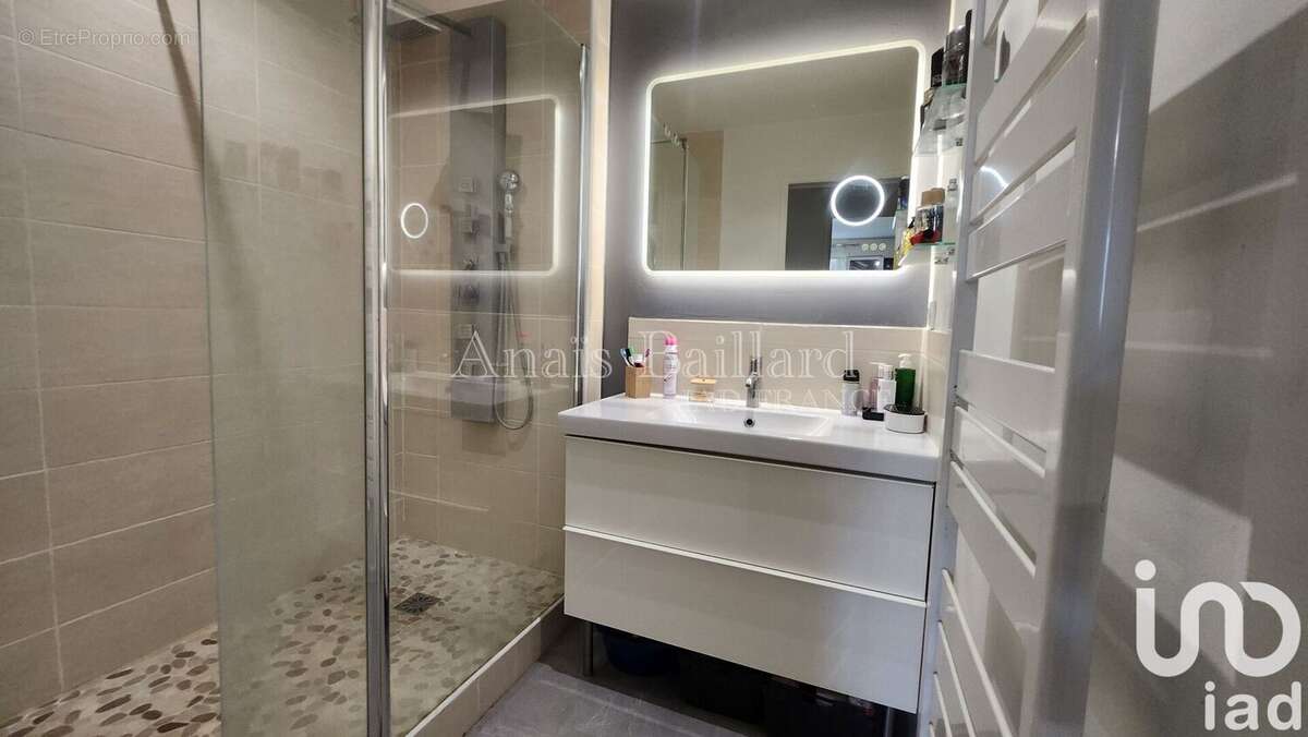 Photo 5 - Appartement à LIEUSAINT