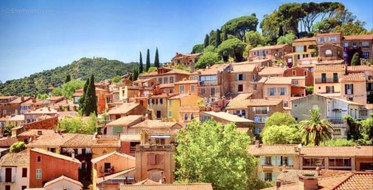 Appartement à BORMES-LES-MIMOSAS