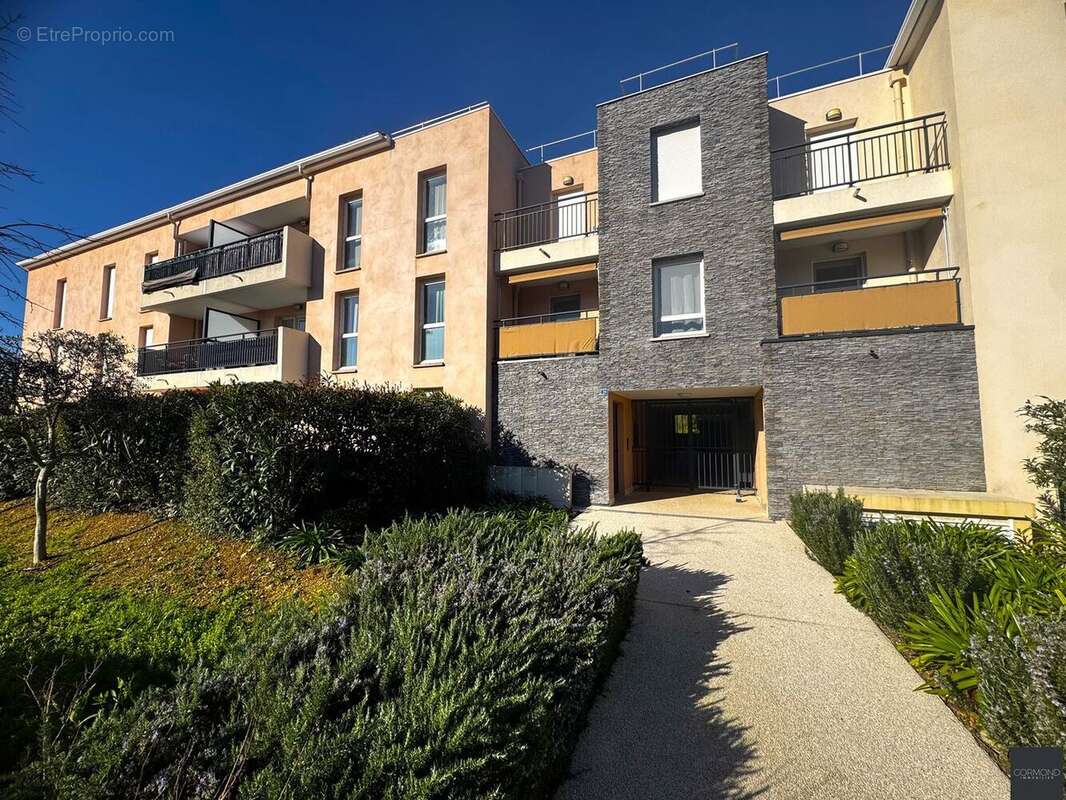 Appartement à HYERES