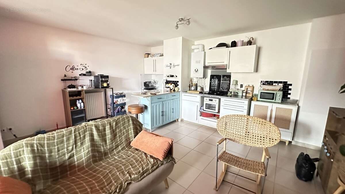 Appartement à HYERES