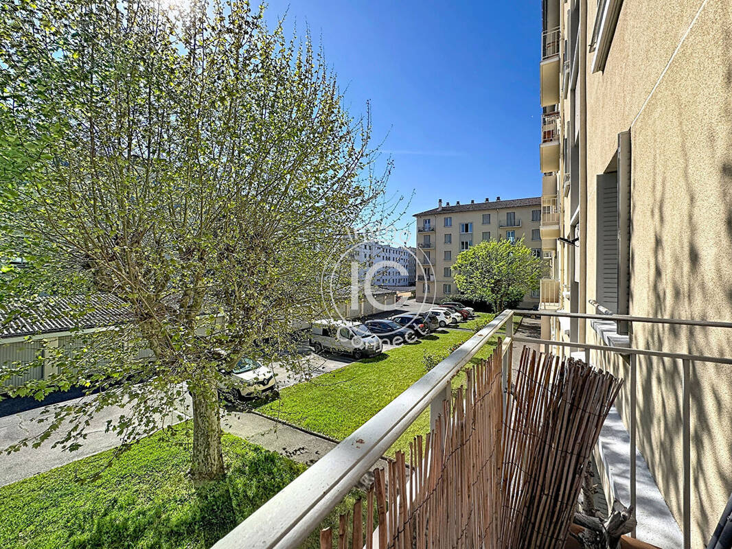 Appartement à LYON-3E