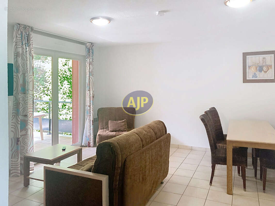 Appartement à LE VERDON-SUR-MER