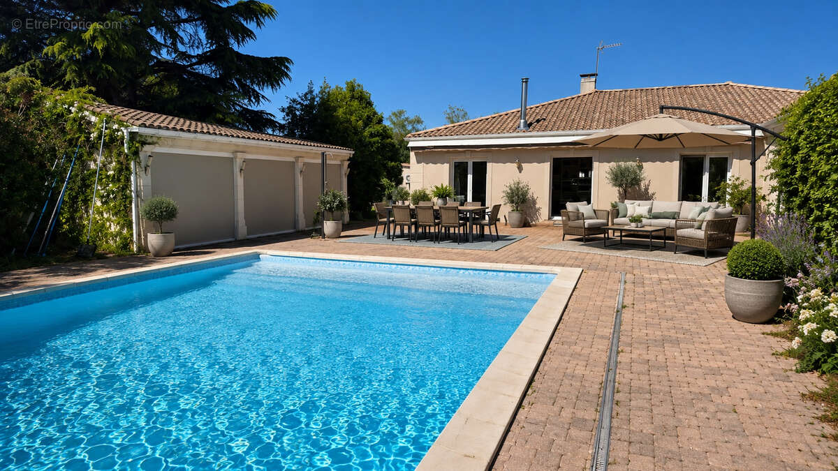 Maison Eysines 6 pièces 210 m² - photo 13