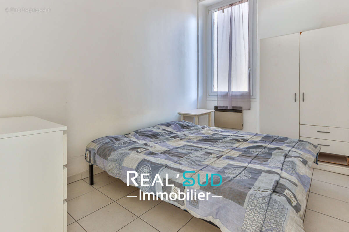 Appartement à MARSEILLE-6E