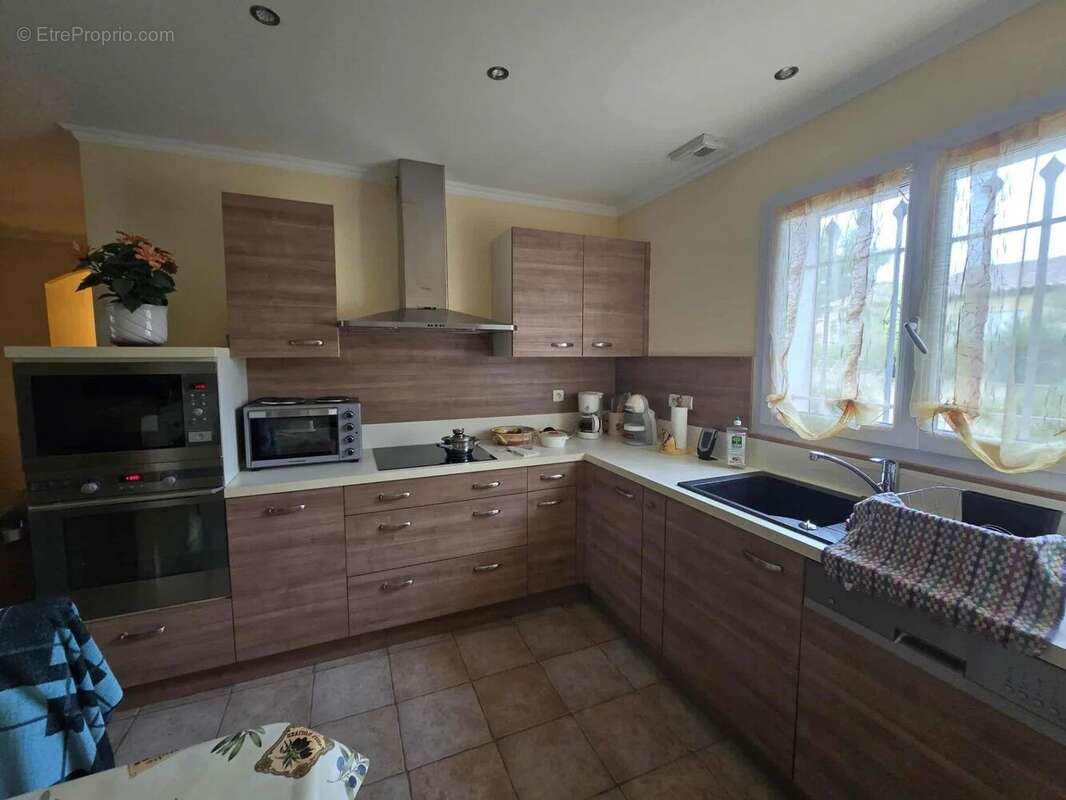 Maison à LE CANNET-DES-MAURES