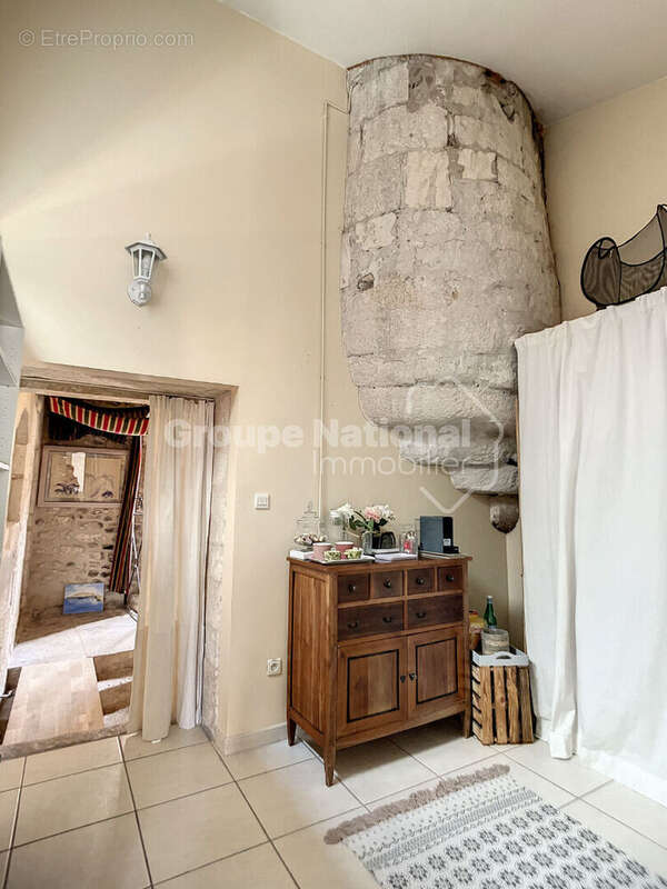 Montfrin, Grande maison de village - photo 16