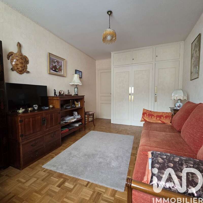 Appartement 73 m² à Tours  - photo 8
