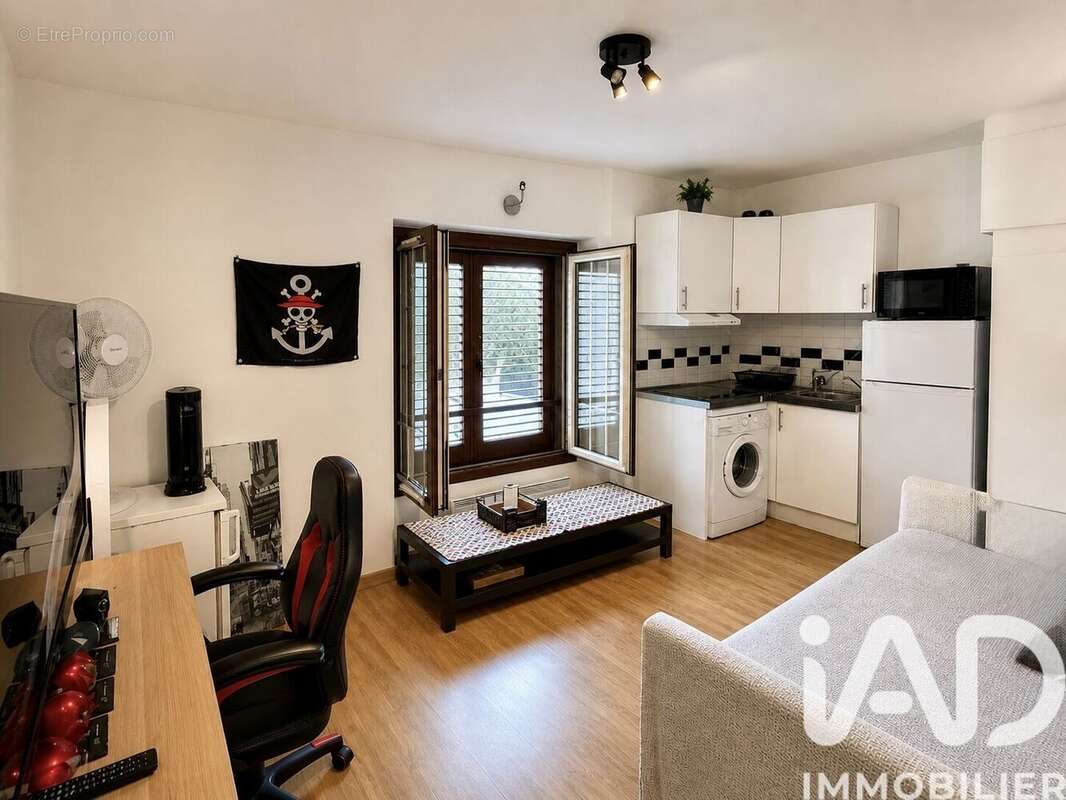 Photo 2 - Appartement à VERT-SAINT-DENIS
