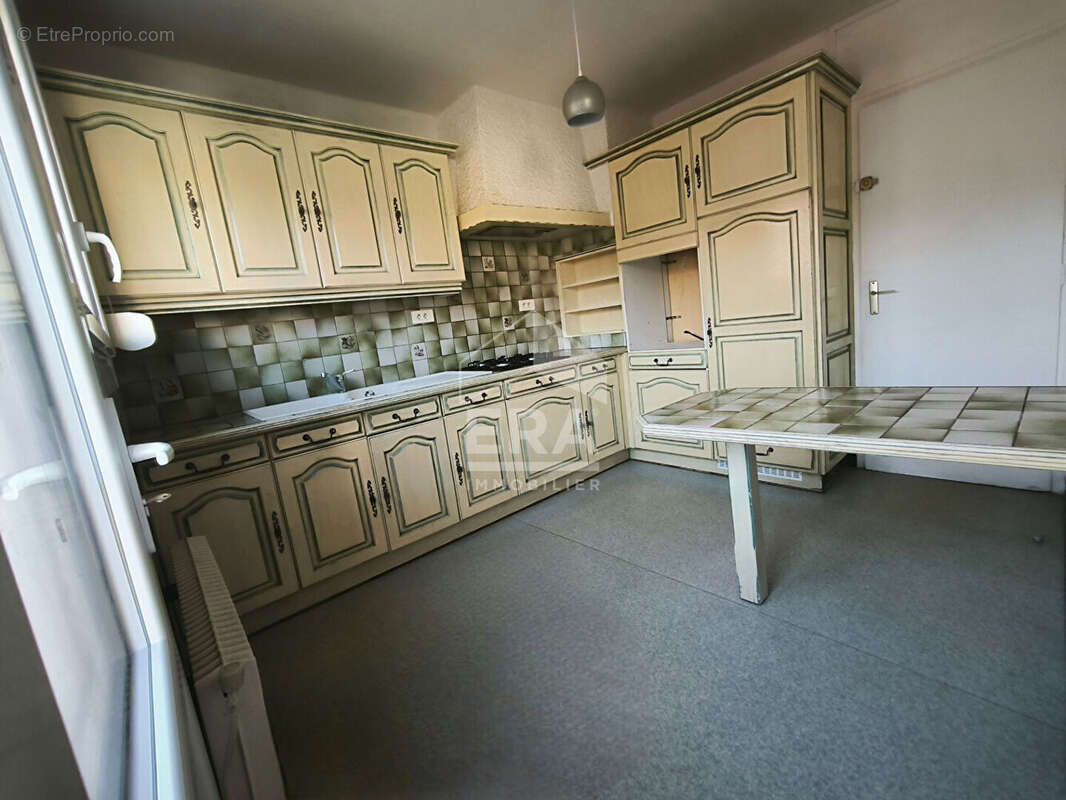 Maison à BRUAY-LA-BUISSIERE