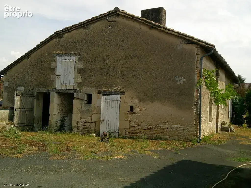 Maison De Campagne Avec Une Deuxième Maison Et D'Autres Dépendances - photo 39
