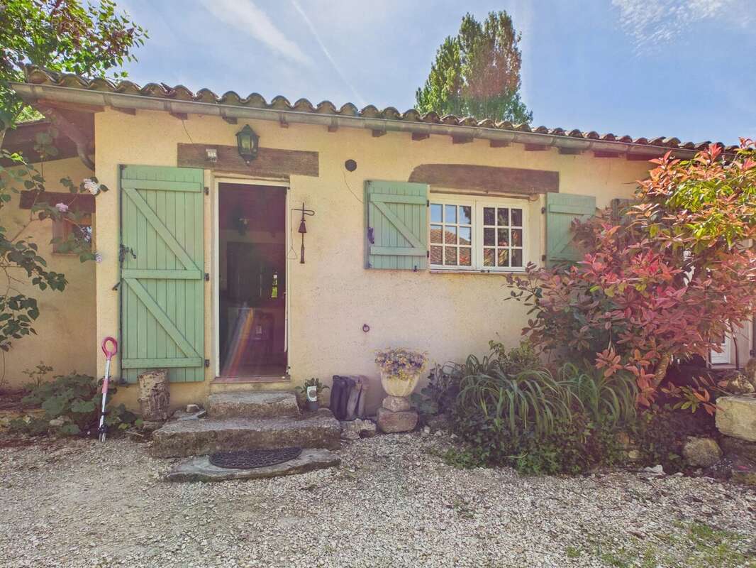 Maison à LAUZUN