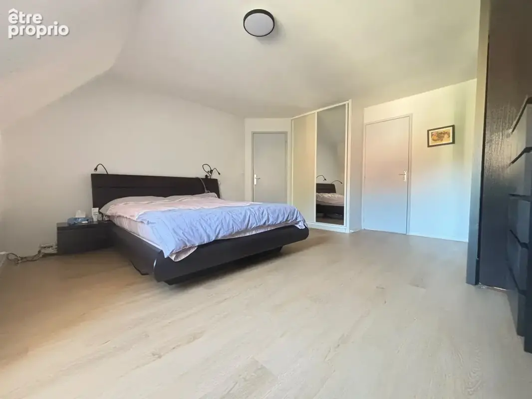 Maison 6 pièces 119 m² à vendre à Saint-Pierre-Du-Perray (91280) - photo 5