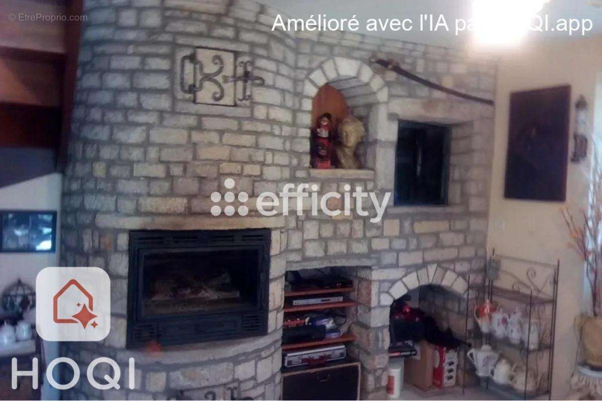 Maison à LA TOUR-SUR-ORB