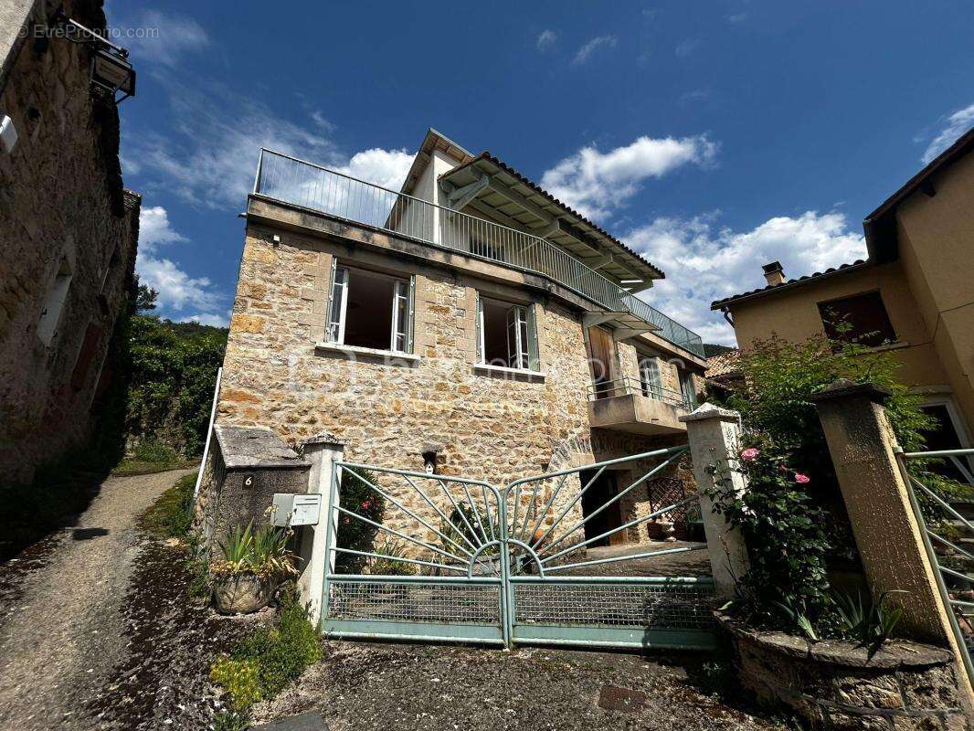 Maison à 15 minutes de Millau / garage / terrain non attenant / 3 chambres - photo 2